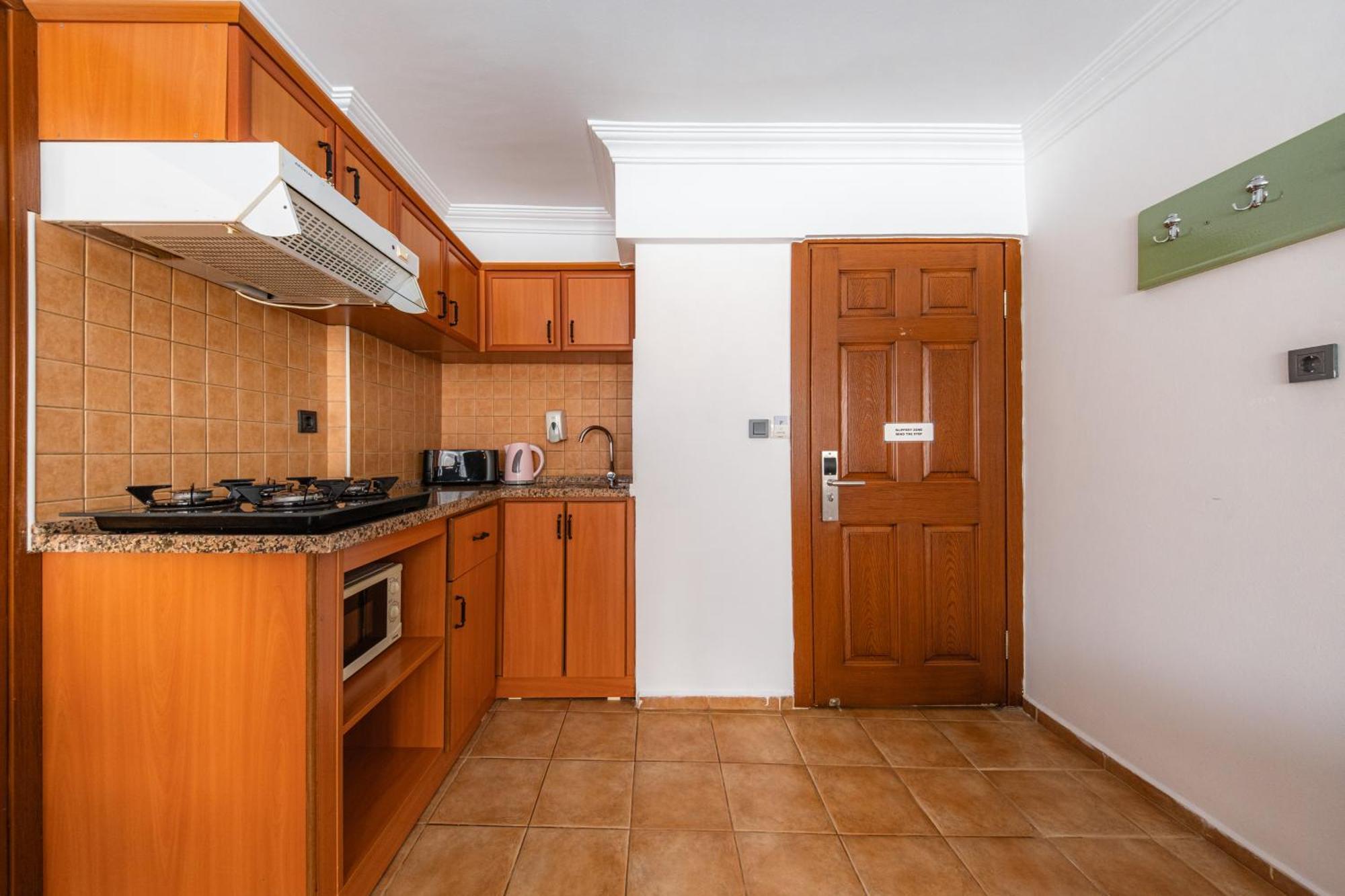 Ten Apart Hotel Фетие Екстериор снимка