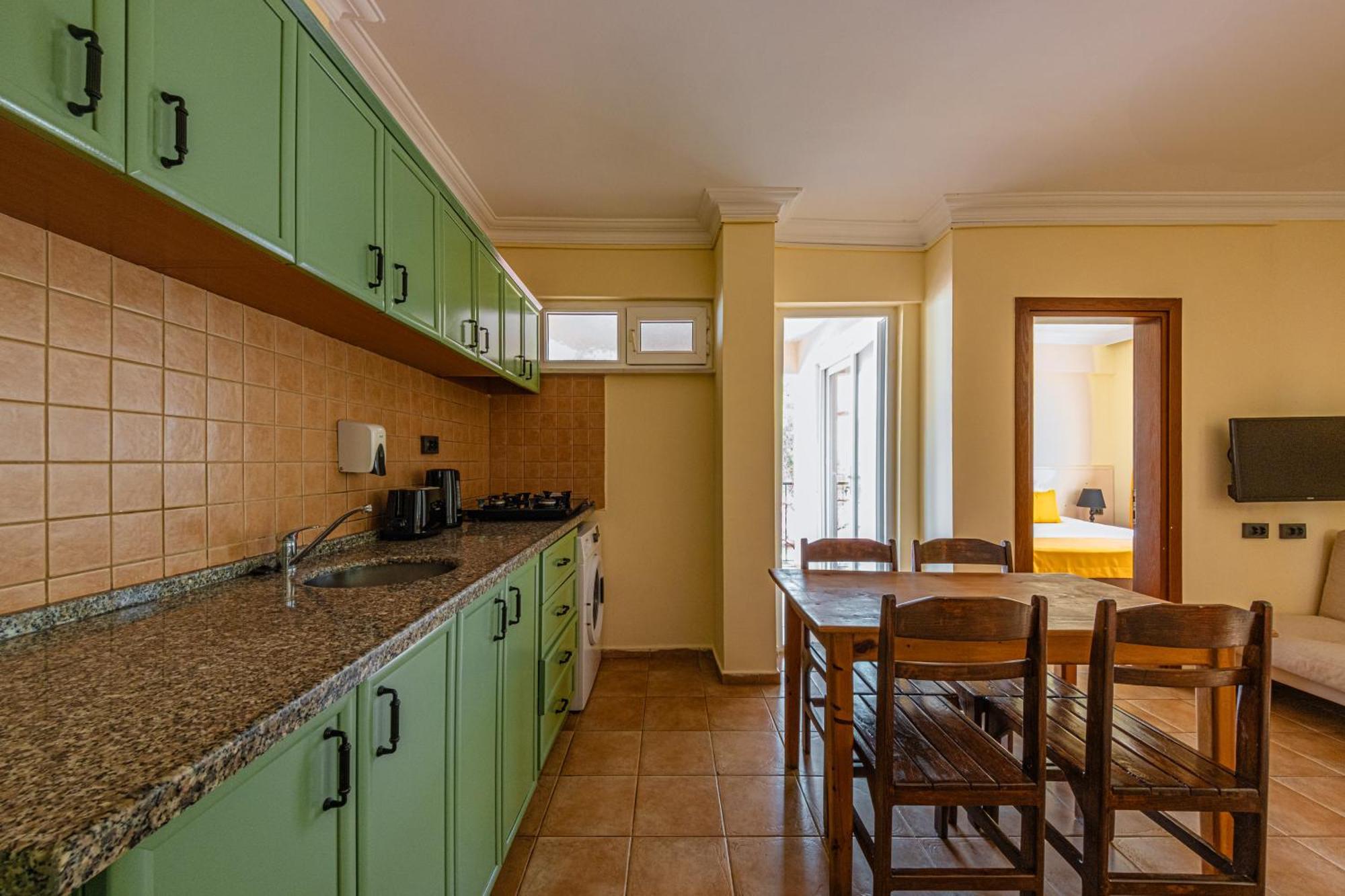 Ten Apart Hotel Фетие Екстериор снимка