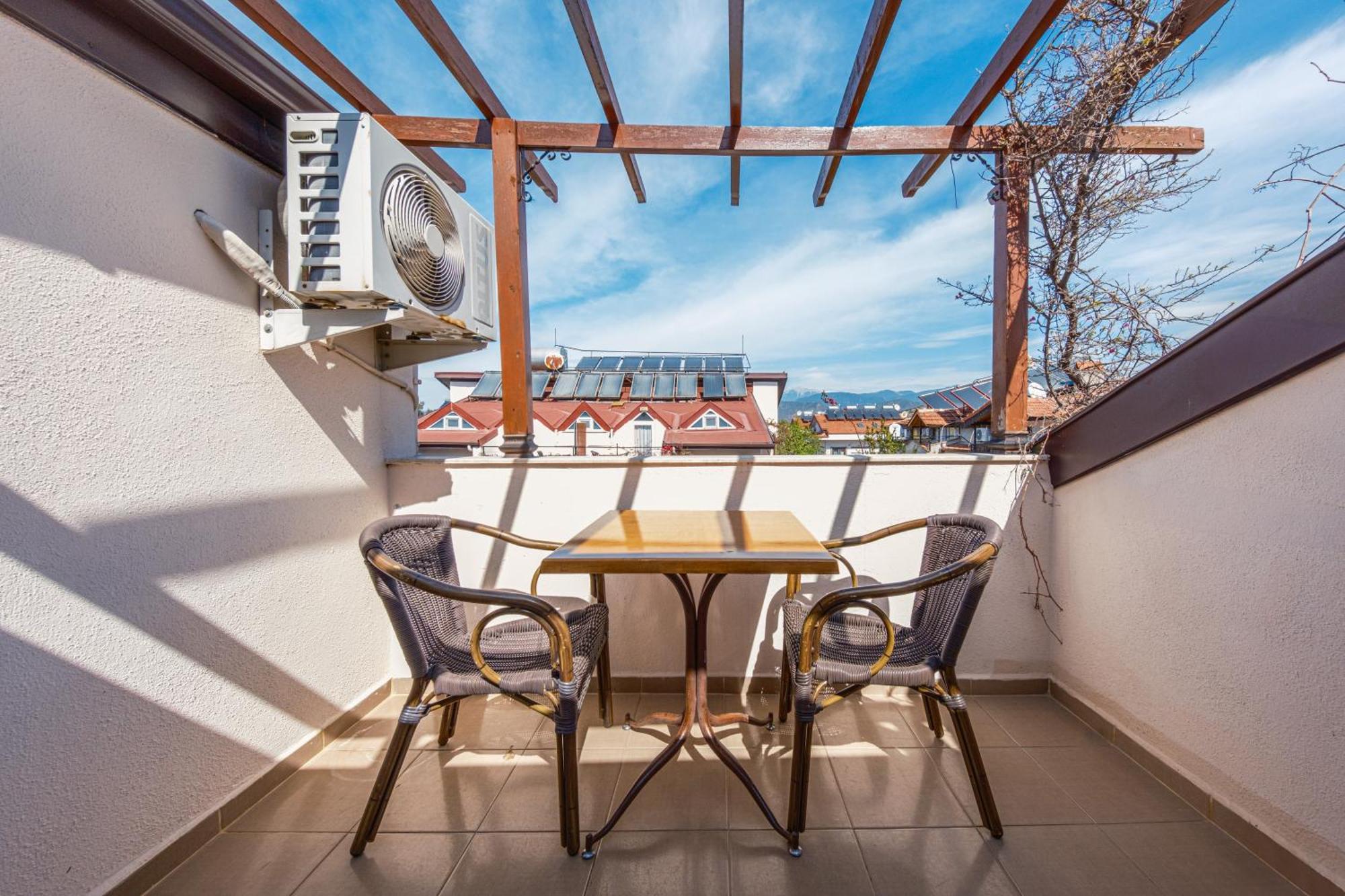 Ten Apart Hotel Фетие Екстериор снимка