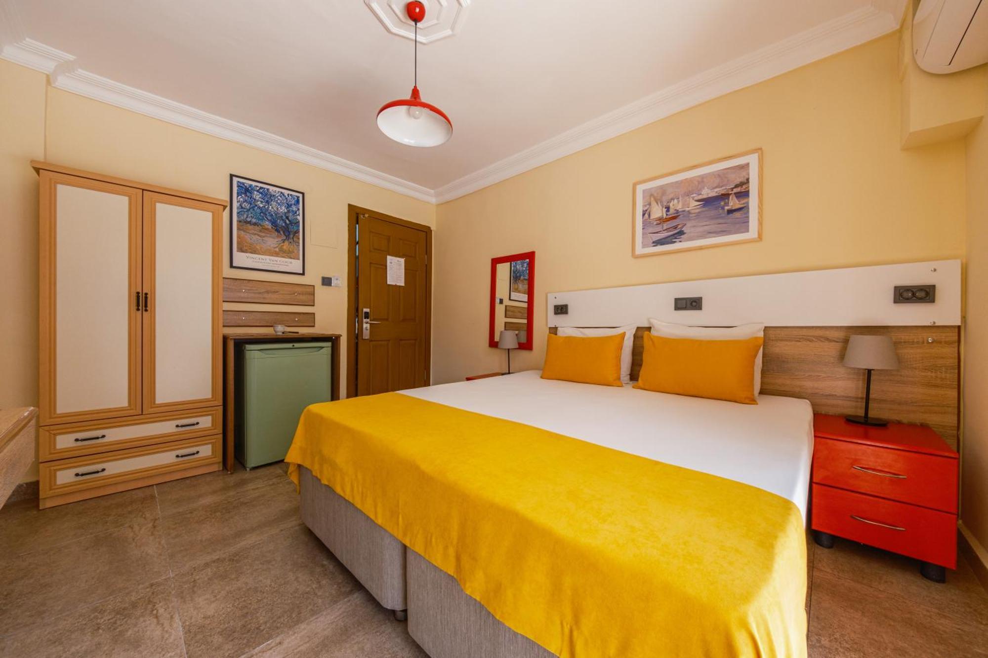 Ten Apart Hotel Фетие Екстериор снимка