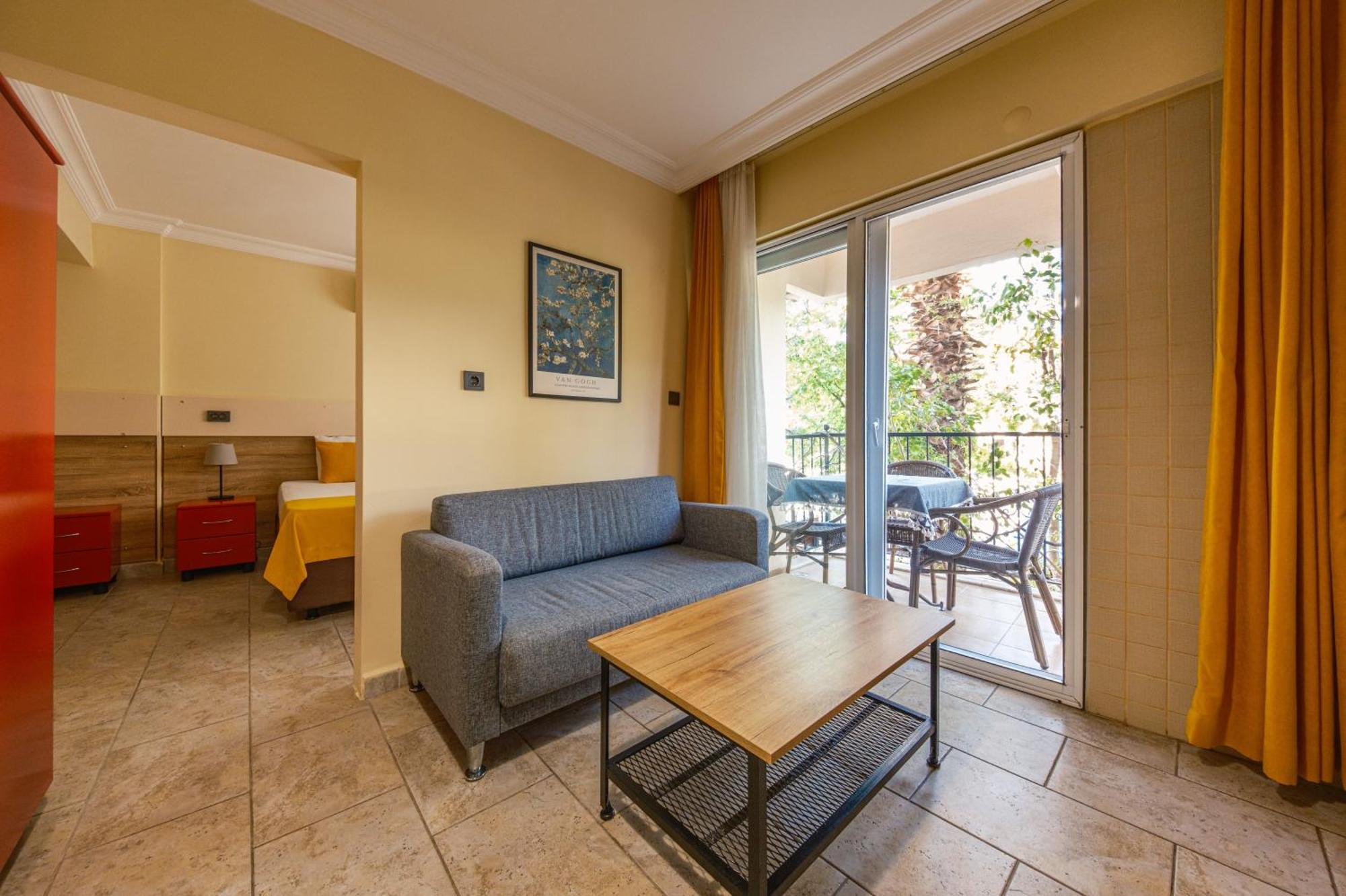 Ten Apart Hotel Фетие Екстериор снимка