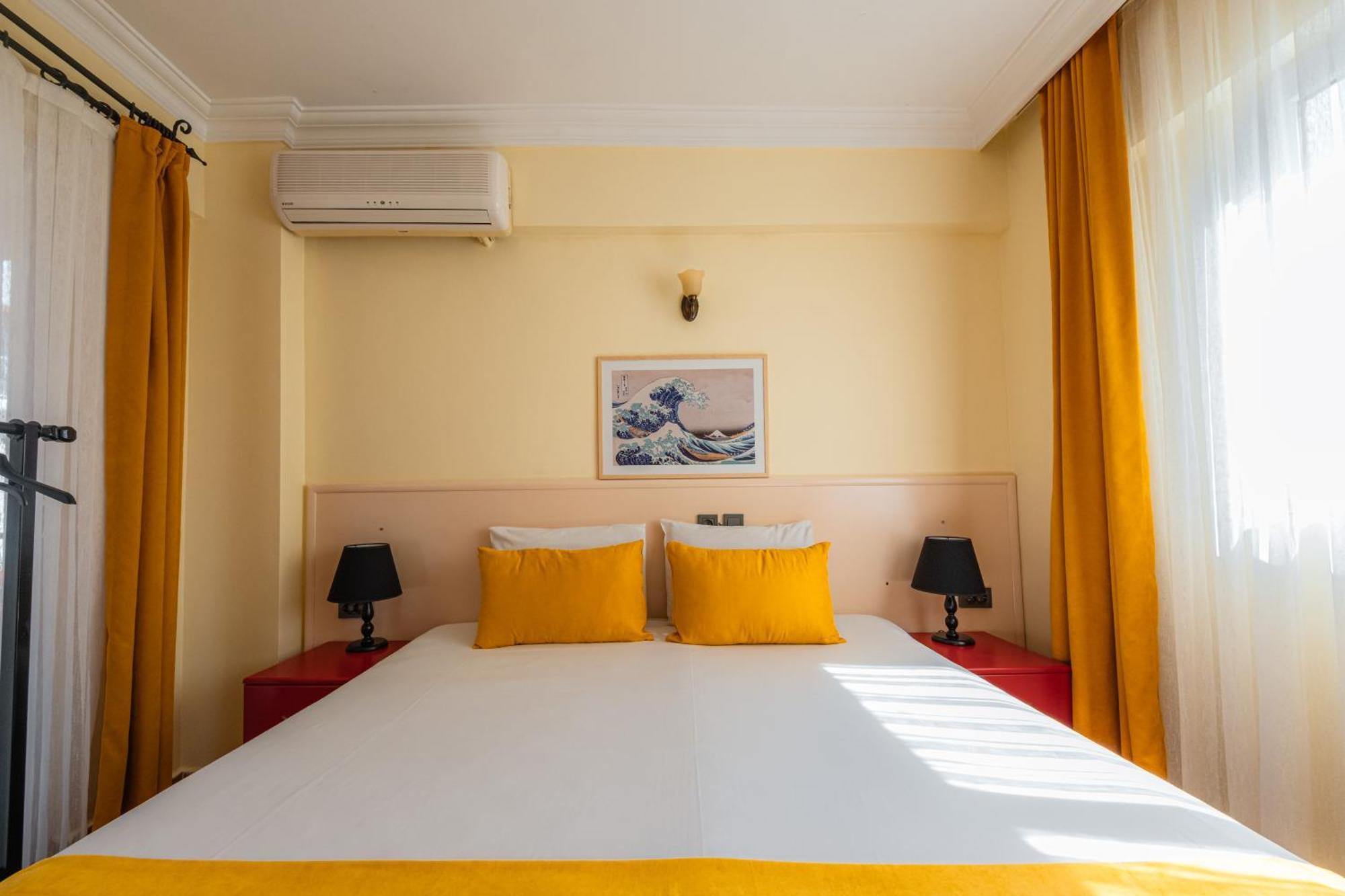 Ten Apart Hotel Фетие Екстериор снимка